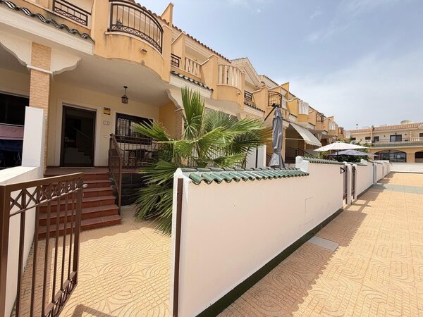 2-Bedroom House in Rojales