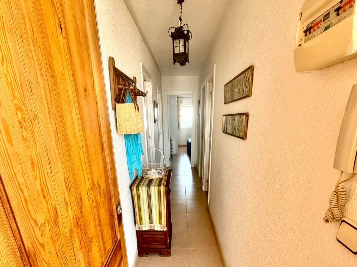 3-Bedroom Apartment in Playa del Cura, Torrevieja - Image 5