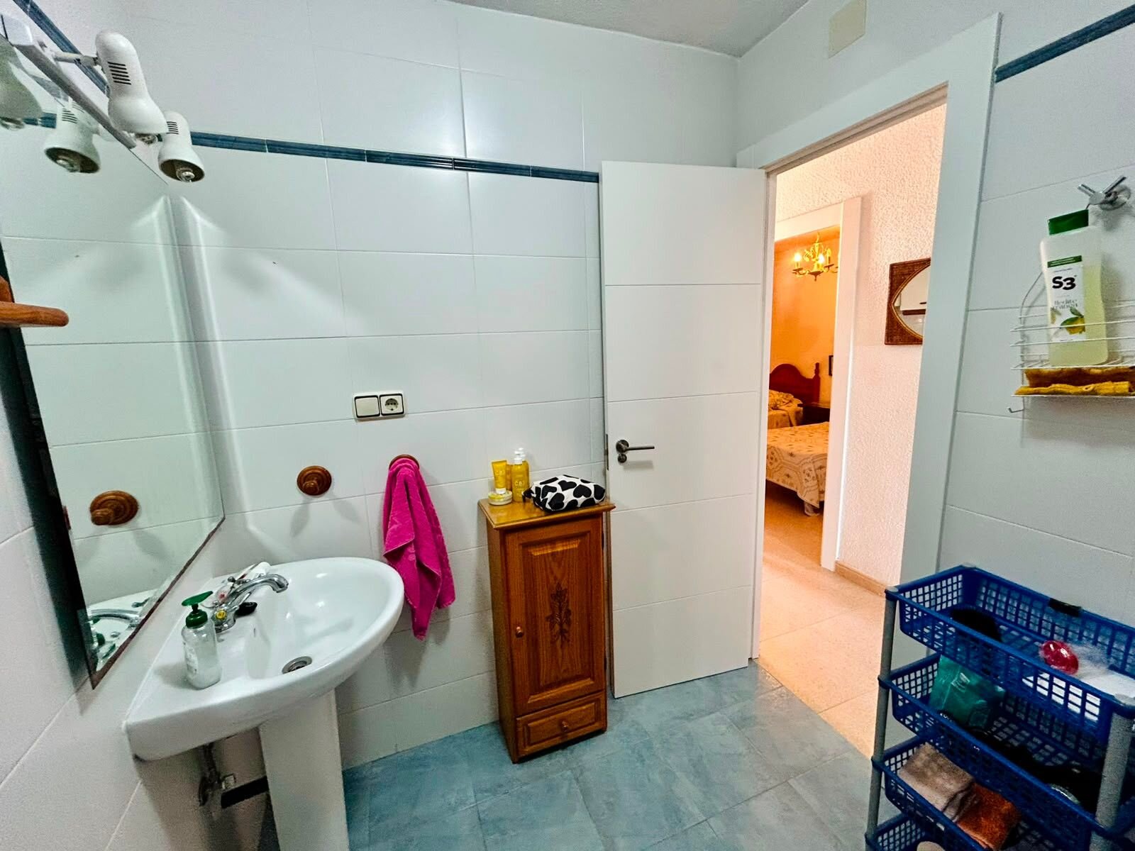 3-Bedroom Apartment in Playa del Cura, Torrevieja - Image 7