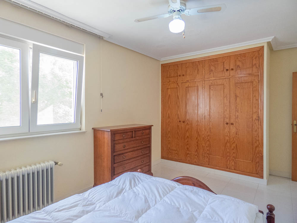 7-Bedroom Villa in San Miguel de Salinas - Image 45