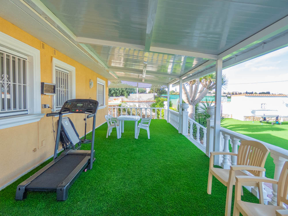 7-Bedroom Villa in San Miguel de Salinas - Image 99