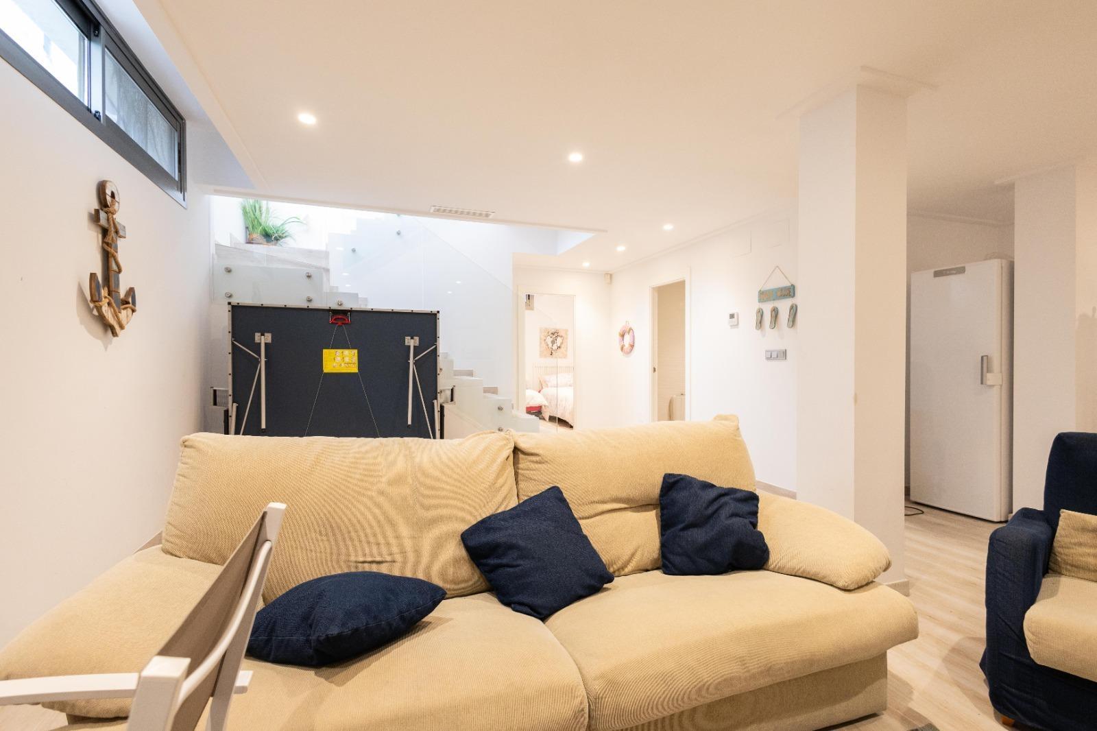 Villa met 4 Slaapkamers in Pau 26, Orihuela Costa - Image 21