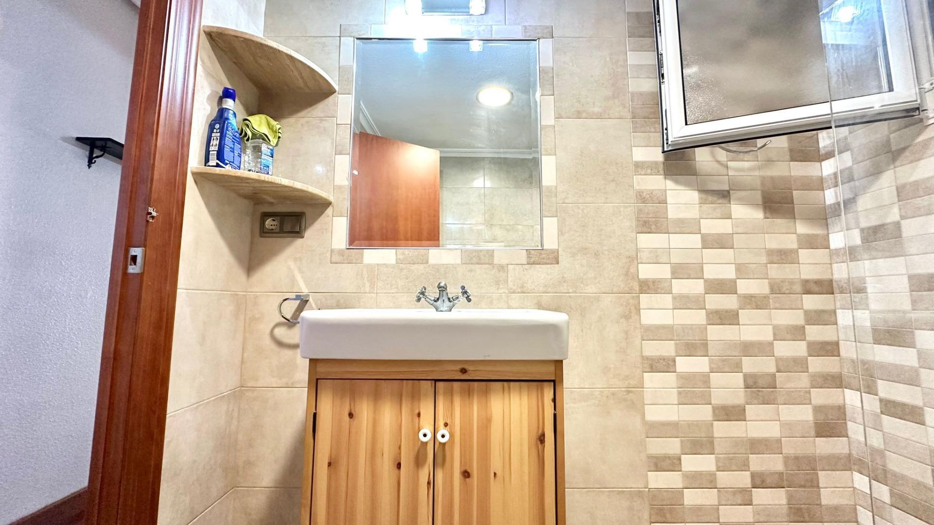 3-Bedroom Apartment in Acequion, Torrevieja - Image 16