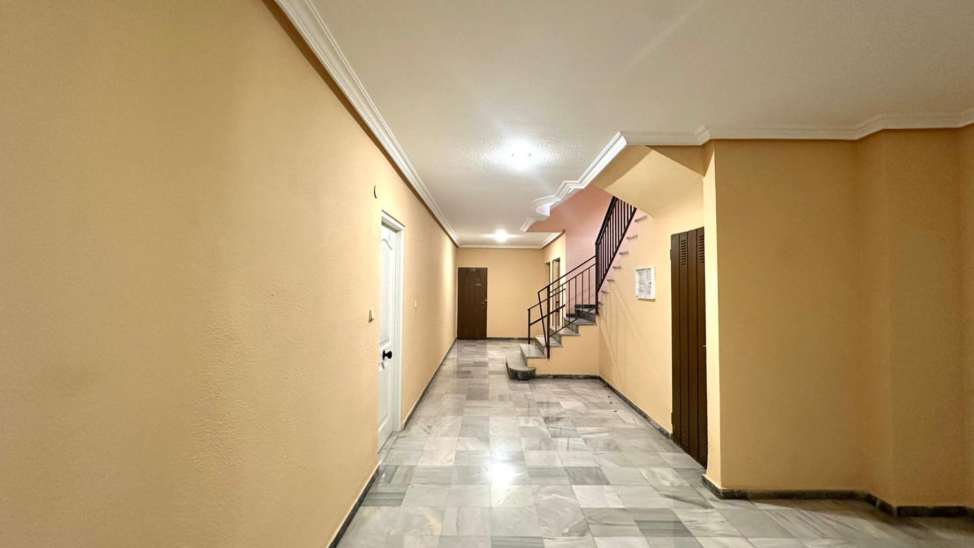 3-Bedroom Apartment in Acequion, Torrevieja - Image 28