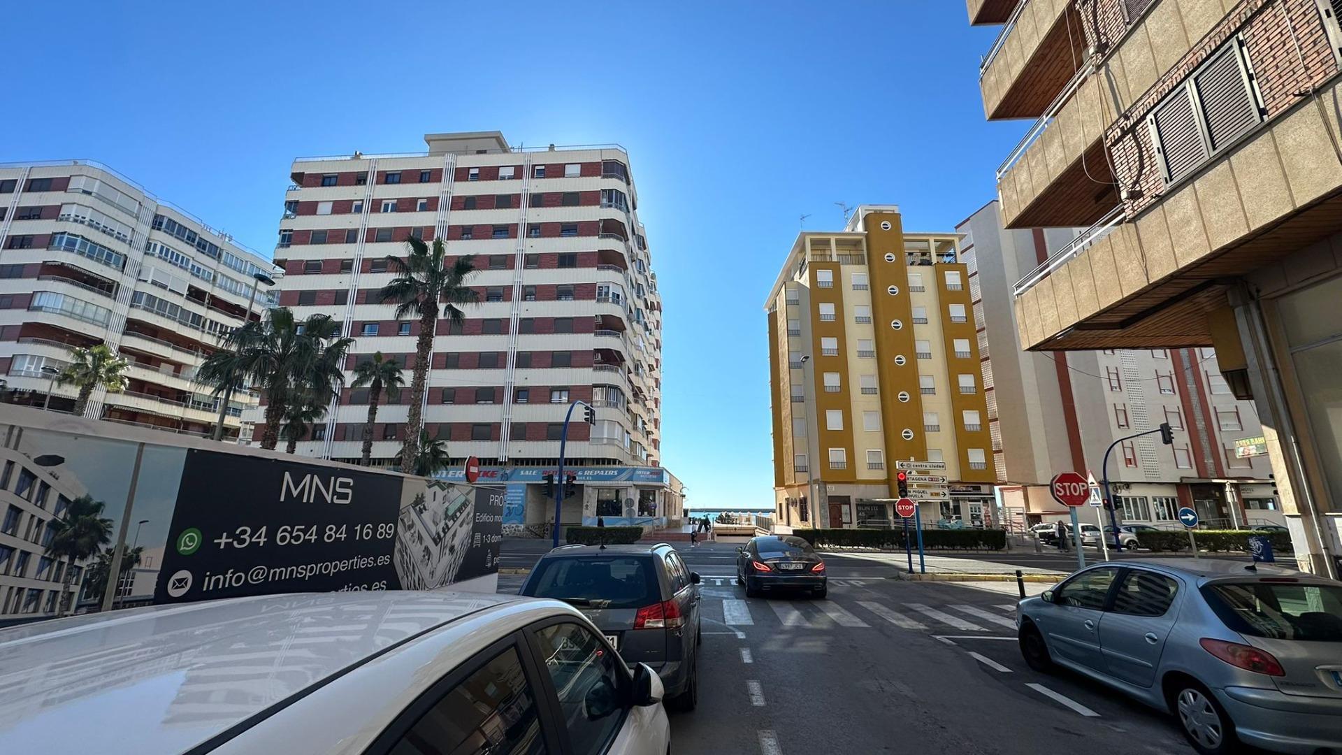 3-Bedroom Apartment in Acequion, Torrevieja - Image 31