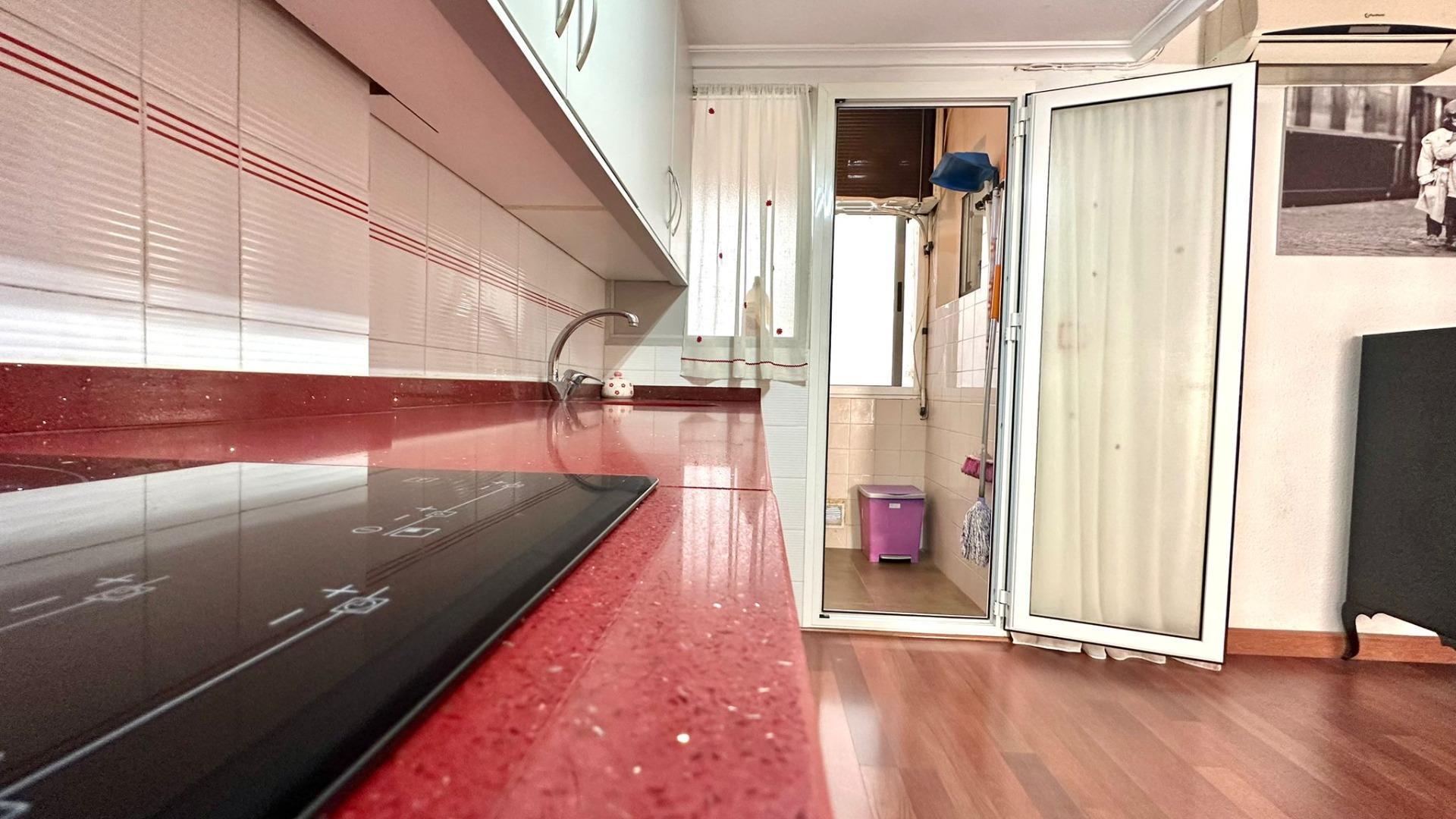 3-Bedroom Apartment in Acequion, Torrevieja - Image 7