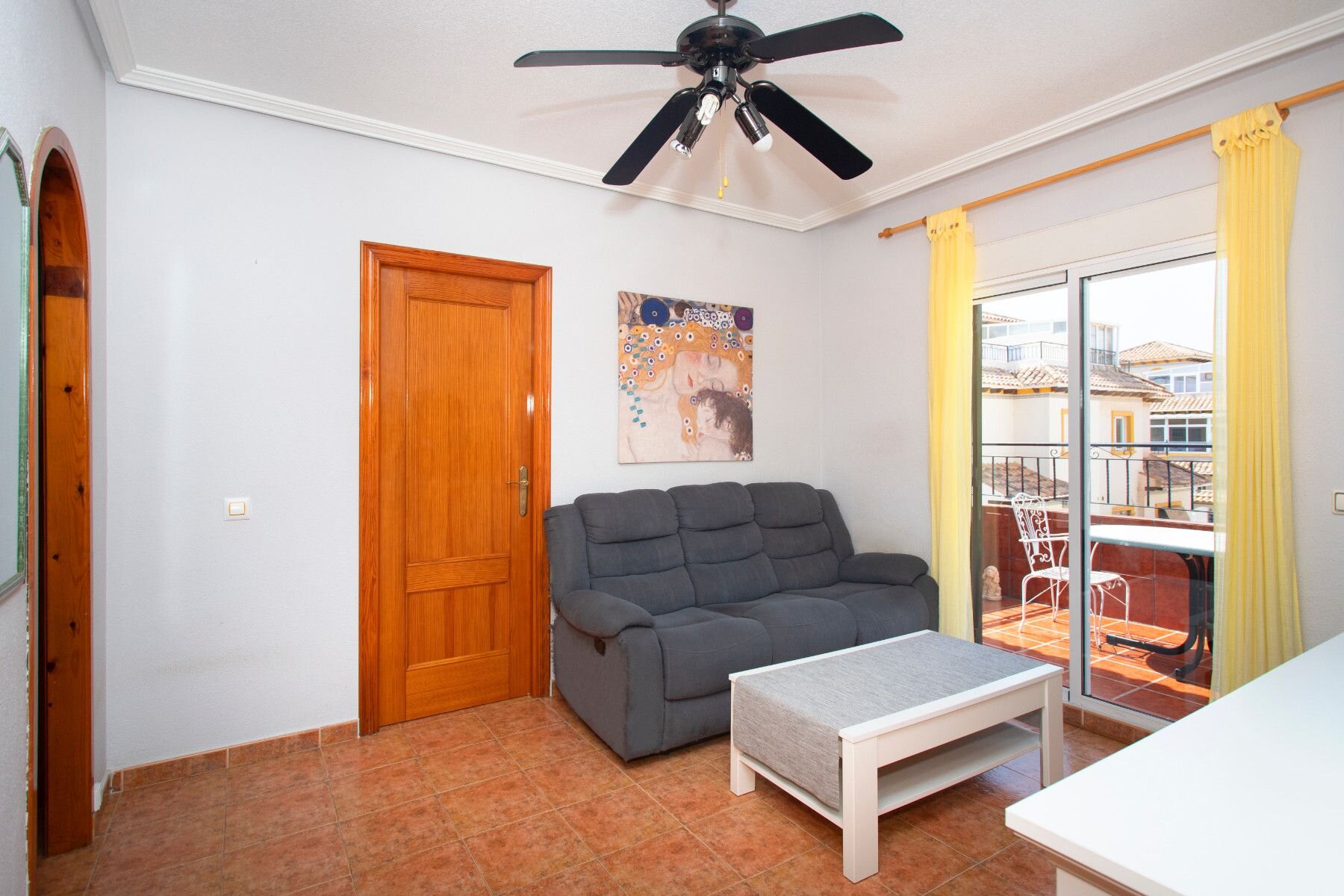 2-Bedroom Apartment in Lomas de Cabo Roig, Orihuela Costa - Image 6
