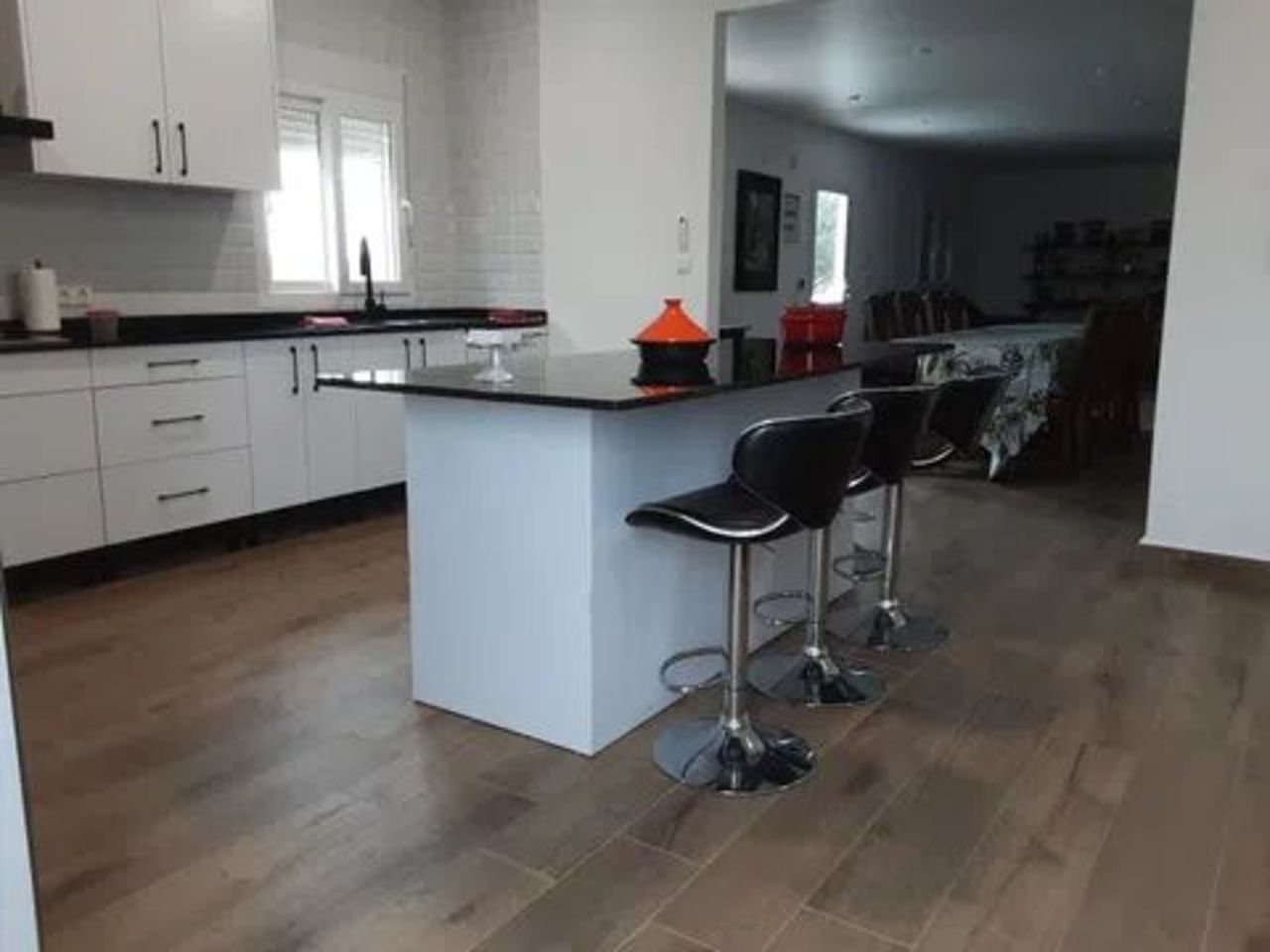 6-Bedroom Villa in Centro, San Miguel de Salinas - Image 34