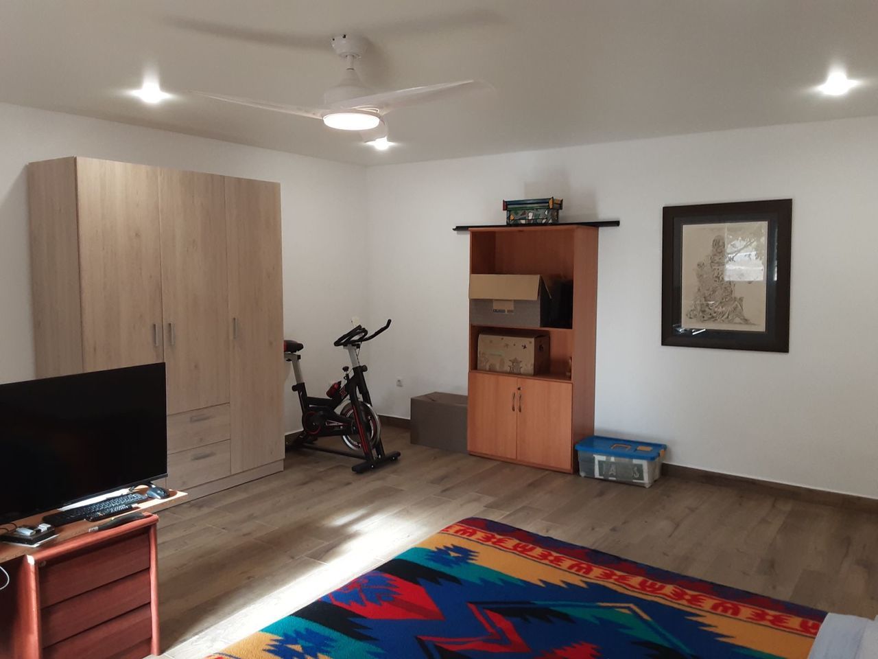 6-Bedroom Villa in Centro, San Miguel de Salinas - Image 5