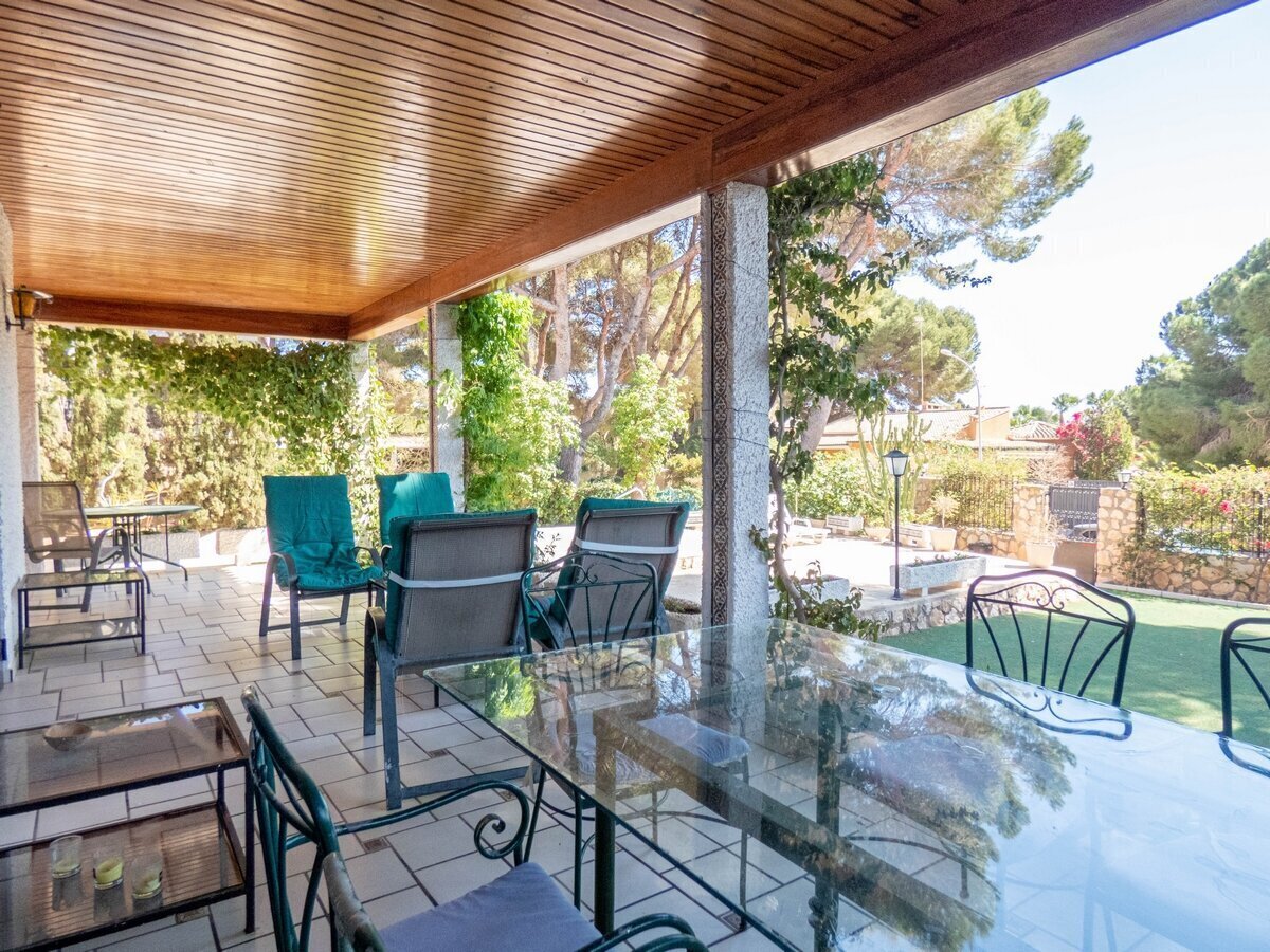 6-Bedroom Villa in Aguamarina, Orihuela Costa - Image 25