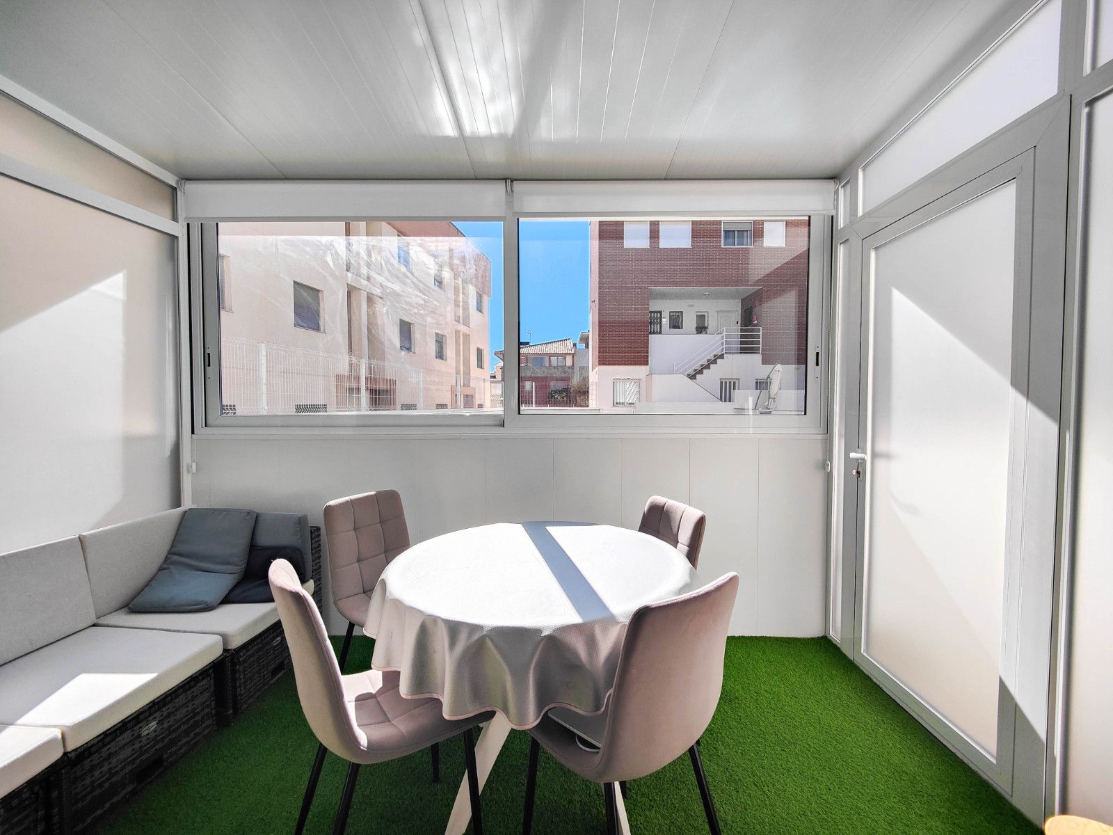 3-Bedroom Apartment in Guardamar del Segura - Image 17