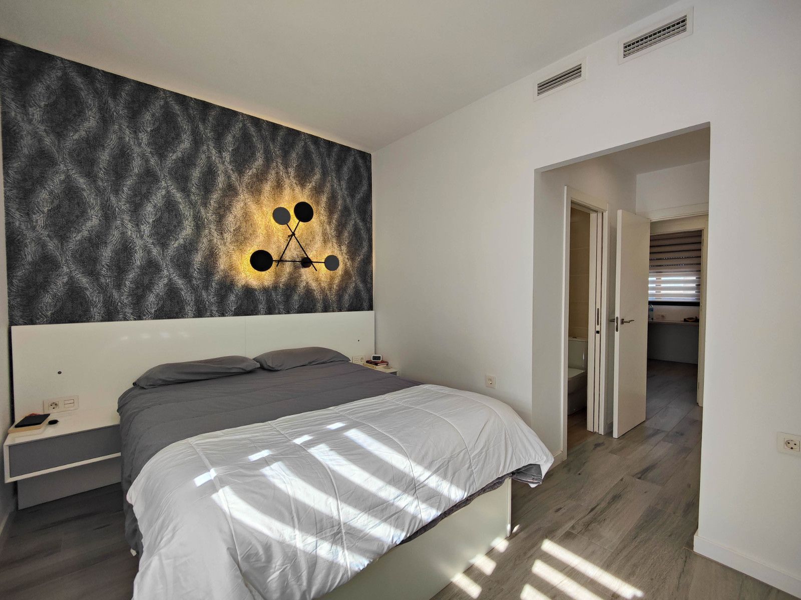 3-Bedroom Apartment in Guardamar del Segura - Image 22