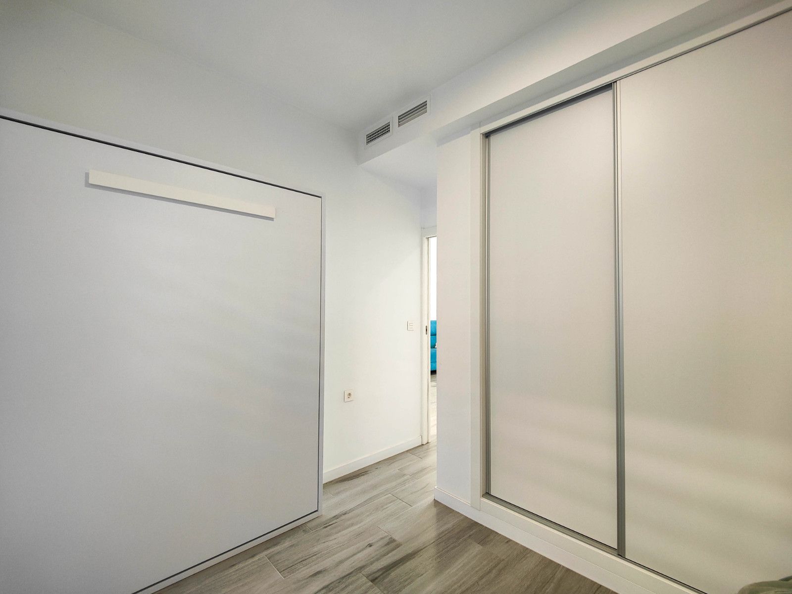 3-Bedroom Apartment in Guardamar del Segura - Image 30