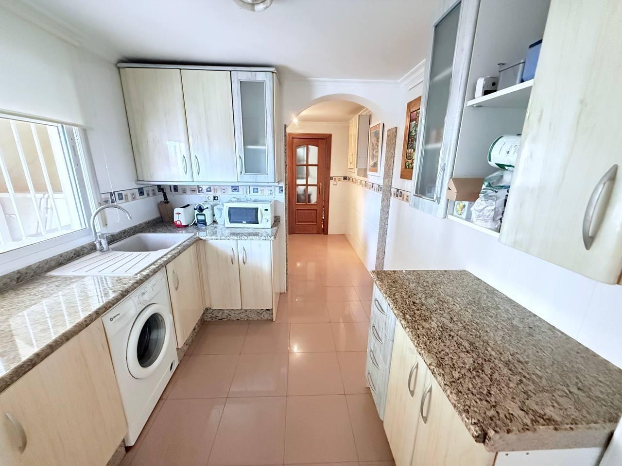 4-Bedroom Apartment in Orihuela Costa - Image 12