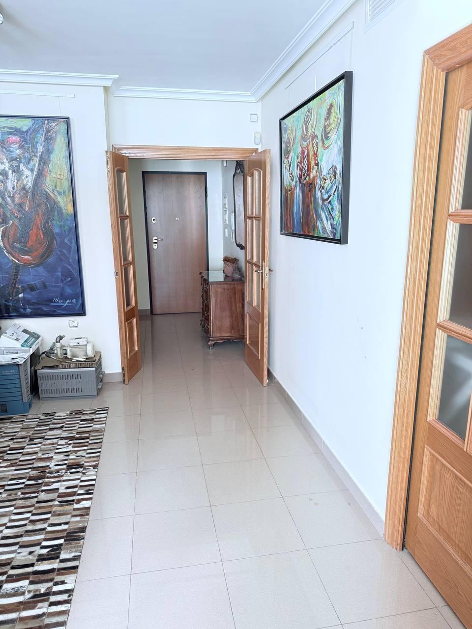 4-Bedroom Apartment in Orihuela Costa - Image 18