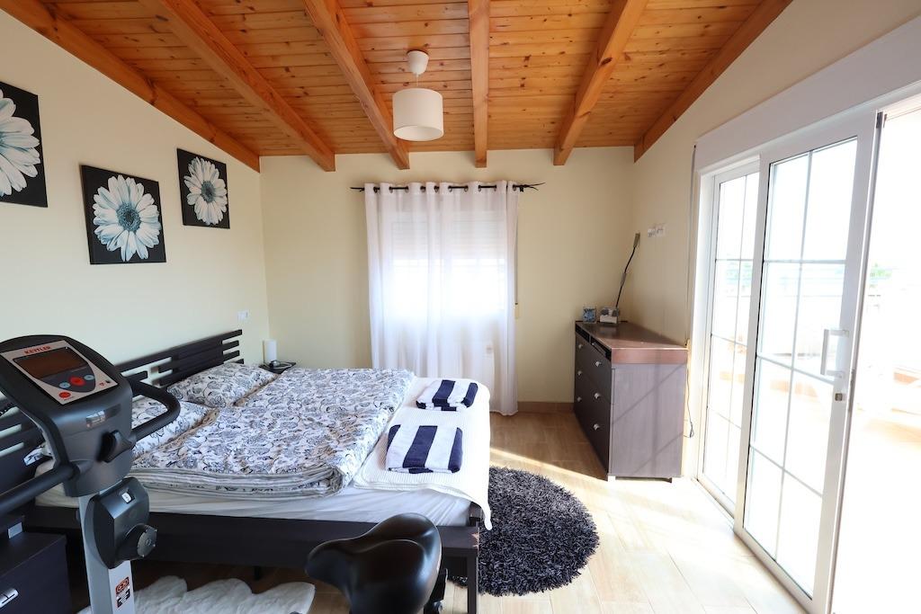 3-Bedroom Penthouse in Pilar de la Horadada - Image 13