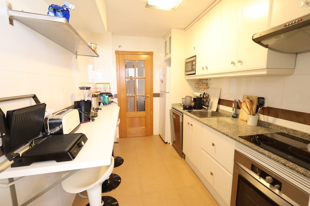 3-Bedroom Penthouse in Pilar de la Horadada - Image 4