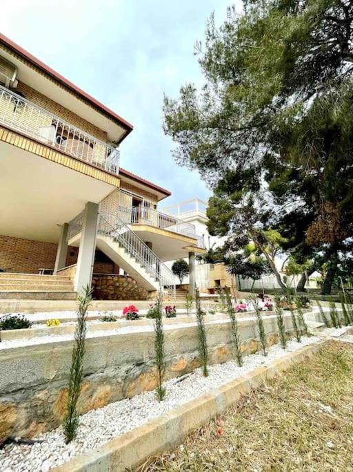 Villa met 4 Slaapkamers in Campoamor, Orihuela Costa - Image 3