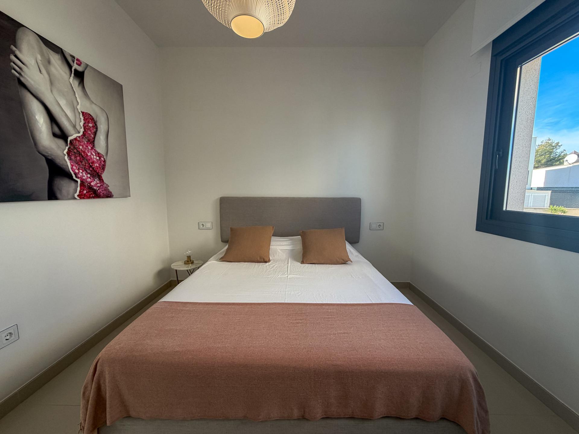 4-Bedroom Villa in San Miguel de Salinas - Image 21