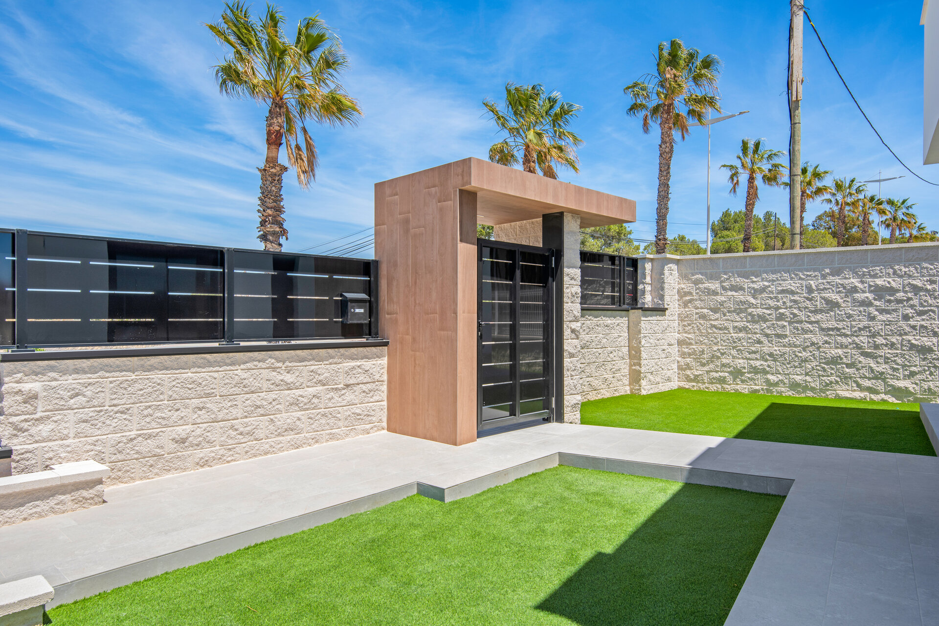 3-Bedroom Detached House in La Finca Golf - Image 5