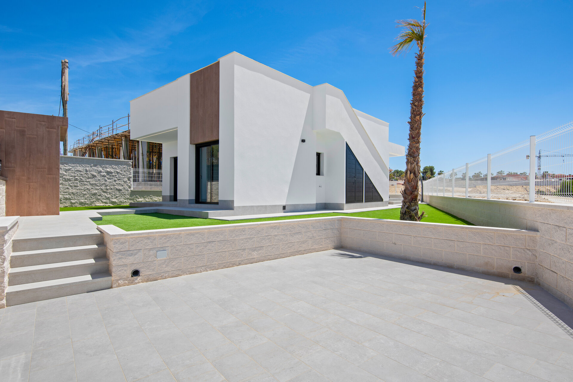 3-Bedroom Detached House in La Finca Golf - Image 6