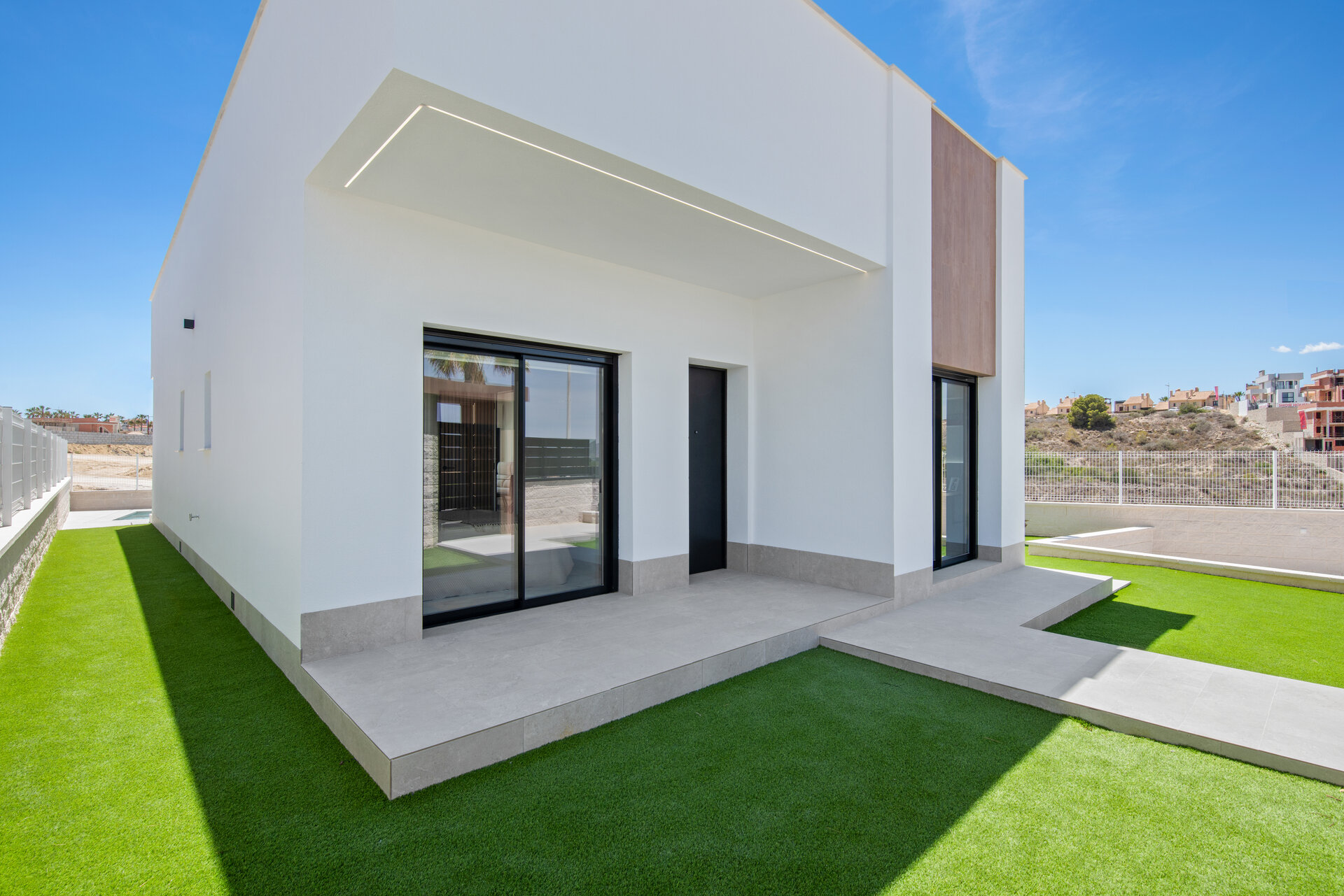 3-Bedroom Detached House in La Finca Golf - Image 8