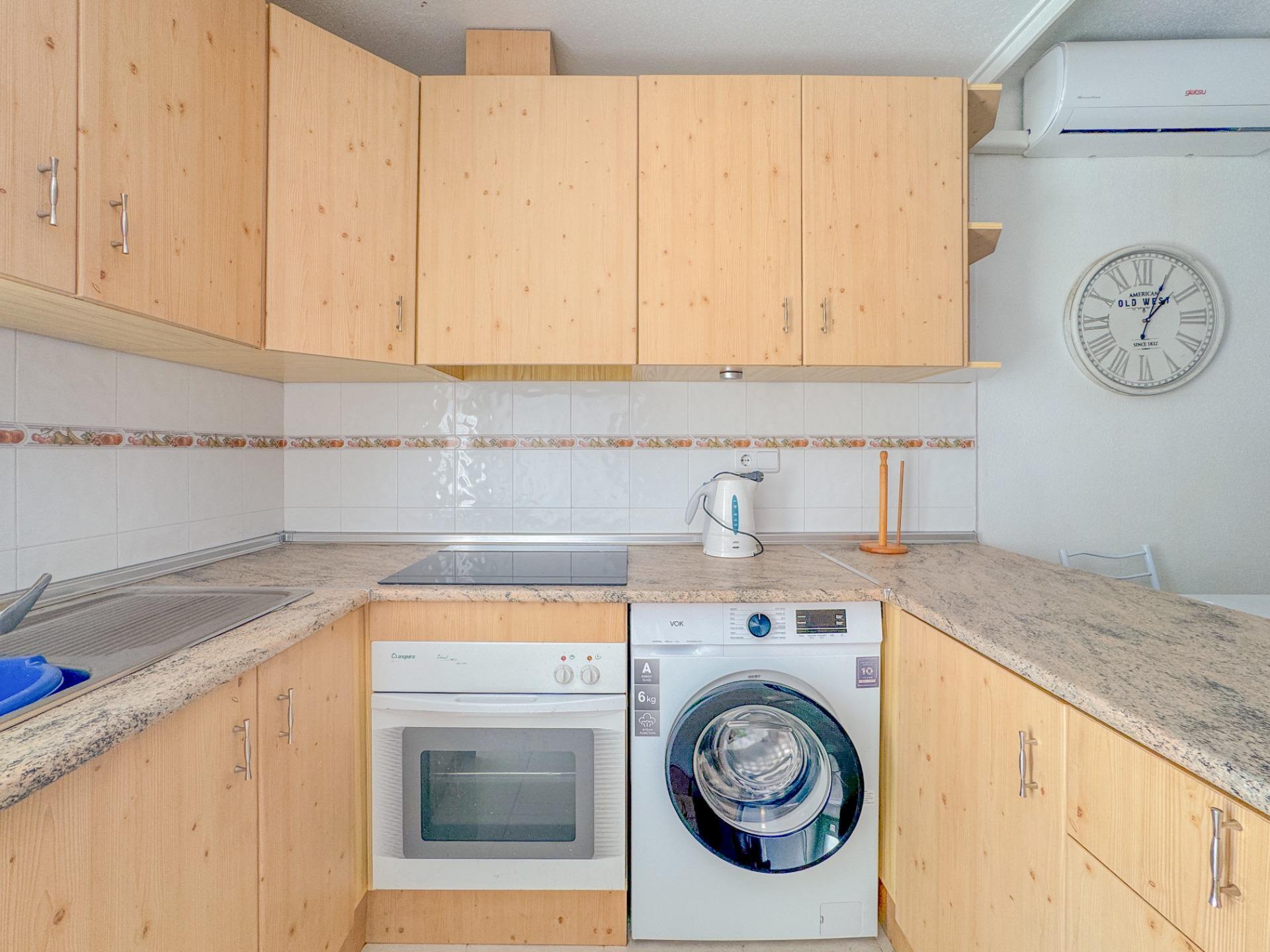 2-Bedroom Ground Floor Apartment in Villamartín-las Filipinas, Orihuela Costa - Image 7