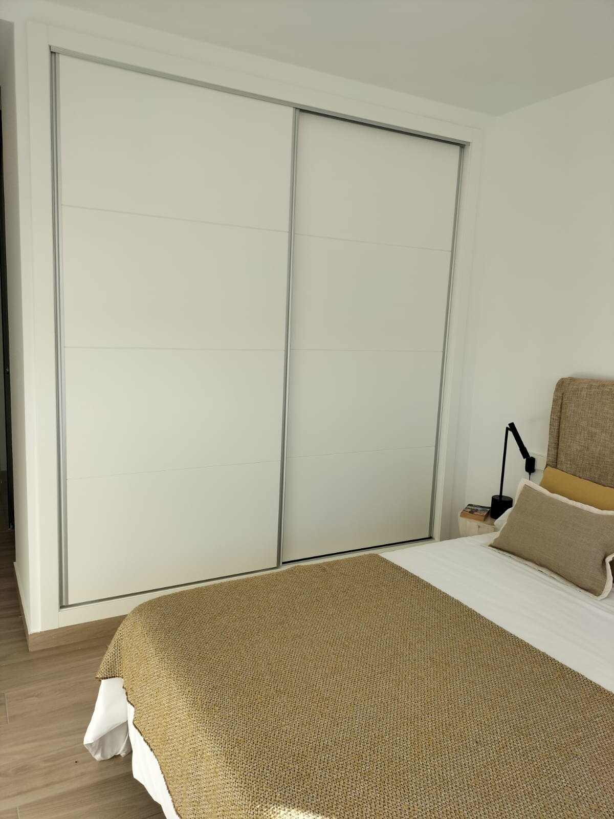 2-Bedroom Apartment in Orihuela Costa - Image 3
