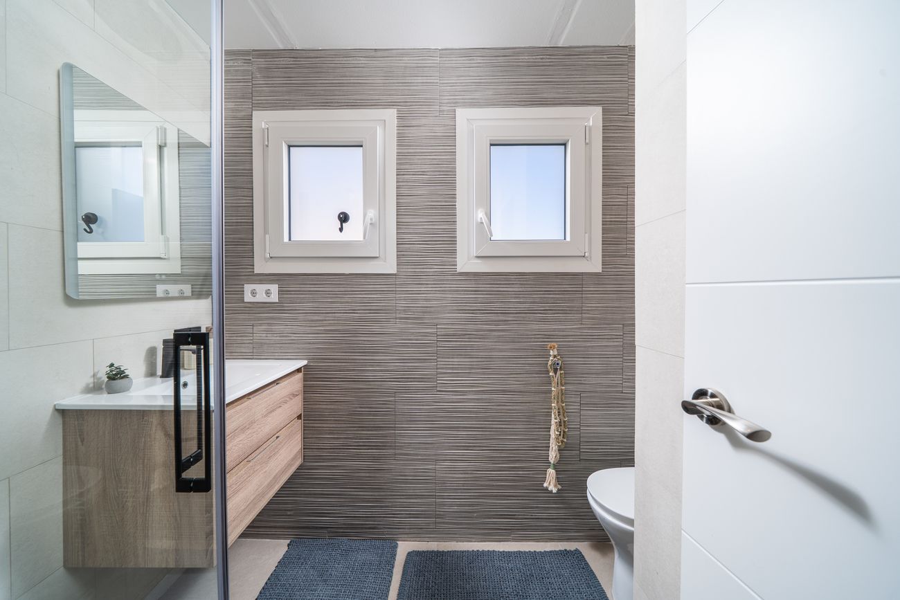 1-Bedroom Apartment in La Siesta - El Salado - Torreta, Torrevieja - Image 27