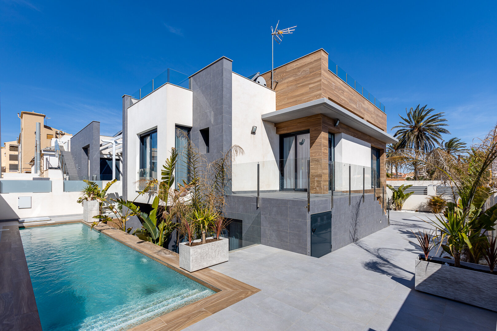 Villa individuelle de 4 Chambres à, La Mata - Image 2