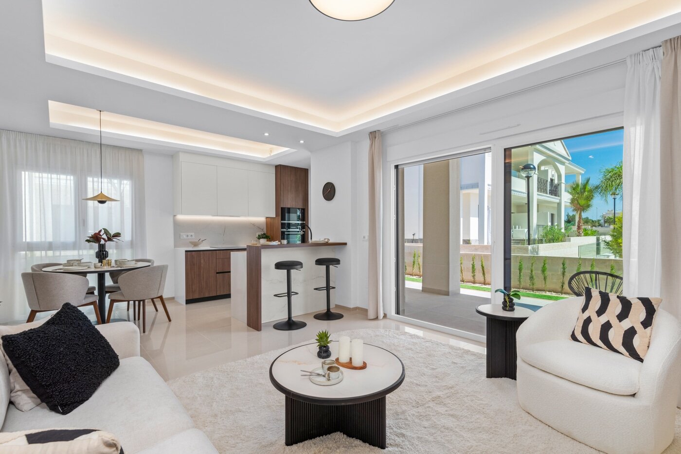 3-Bedroom Bungalow in Ciudad Quesada - Image 9