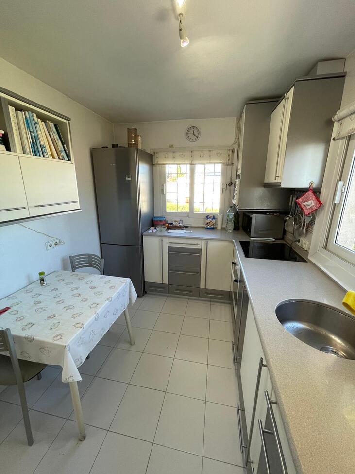 3-Bedroom Villa in Orihuela Costa - Image 19