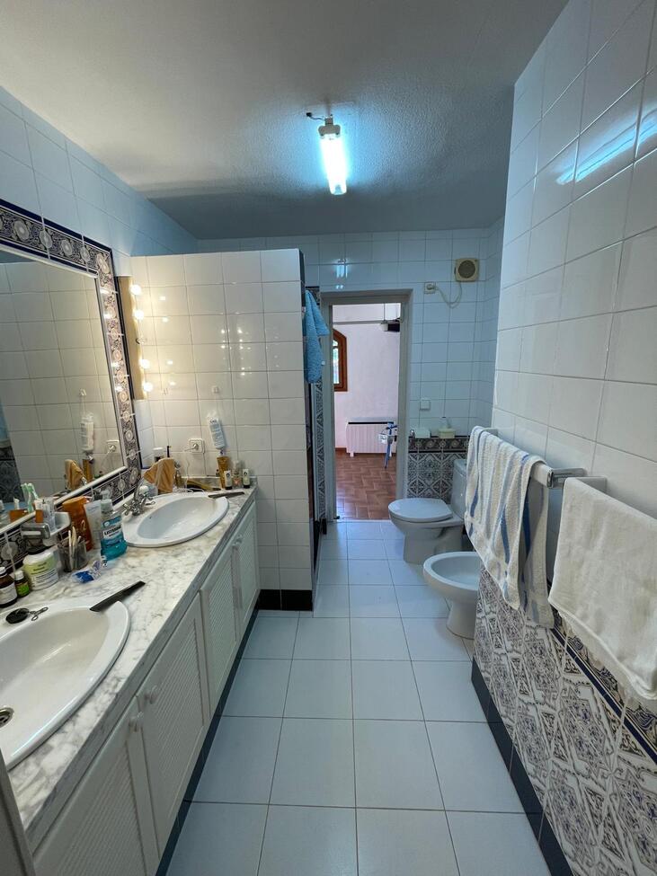 3-Bedroom Villa in Orihuela Costa - Image 29