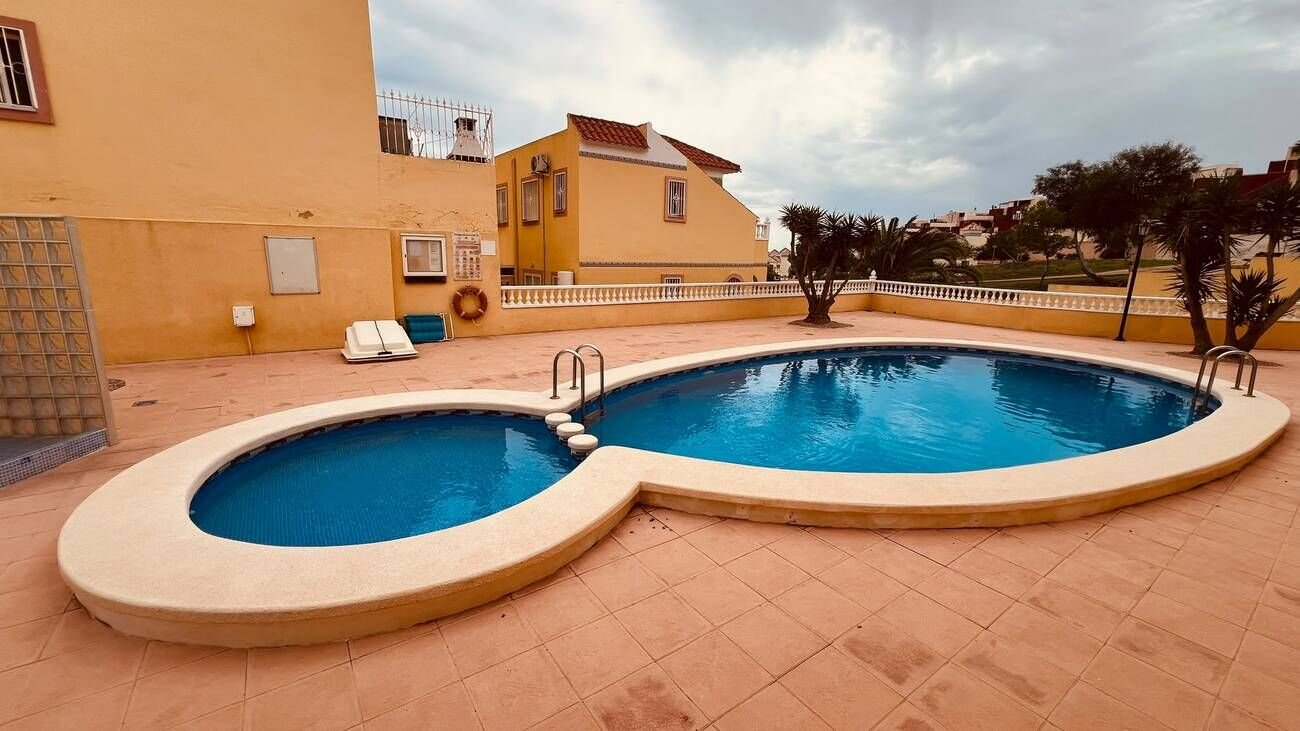 3-Bedroom Apartment in Las Filipinas, Orihuela Costa - Image 37