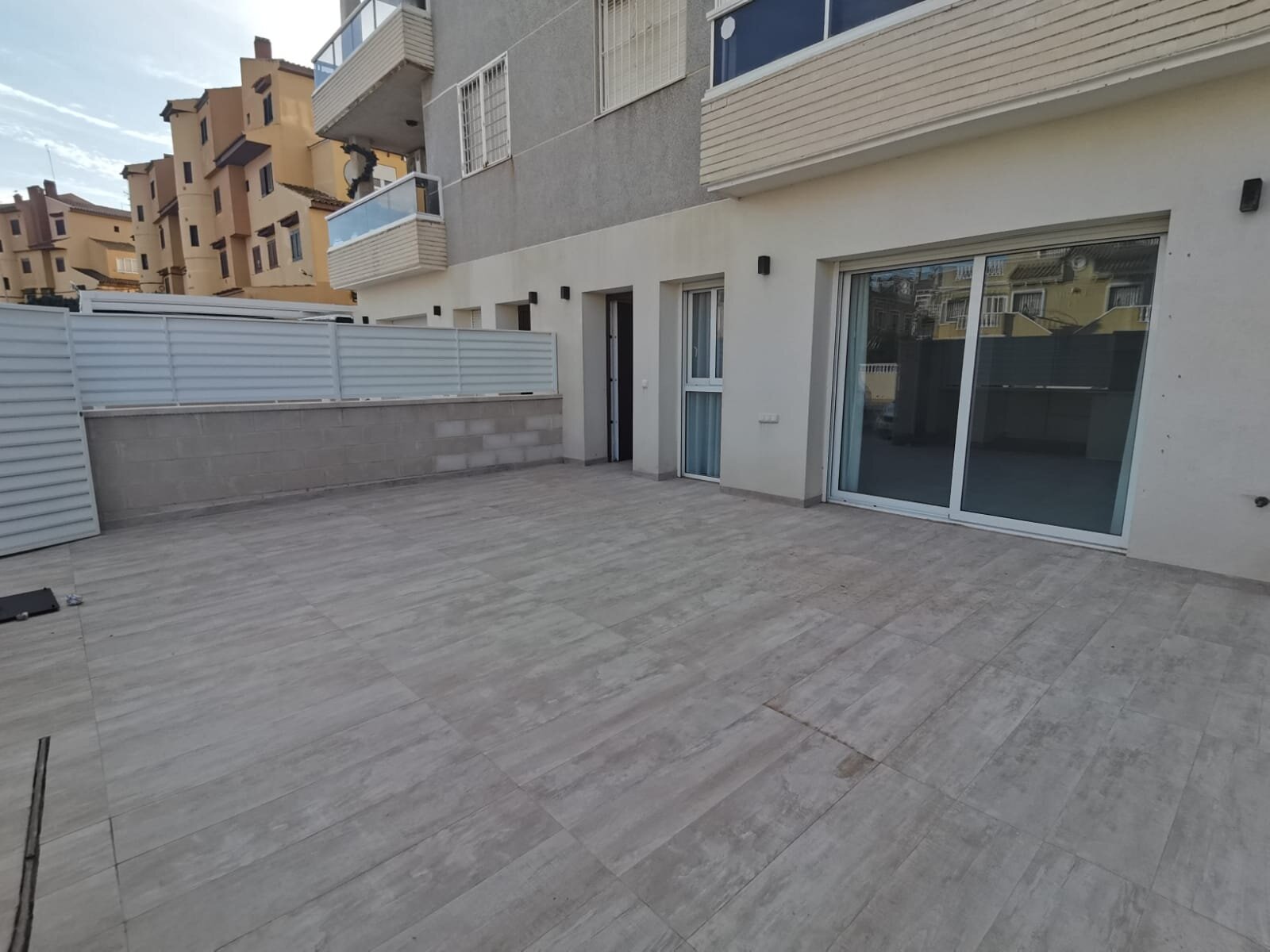 Mieszkanie na parterze z 3 Sypialniami w, Torrevieja - Image 11