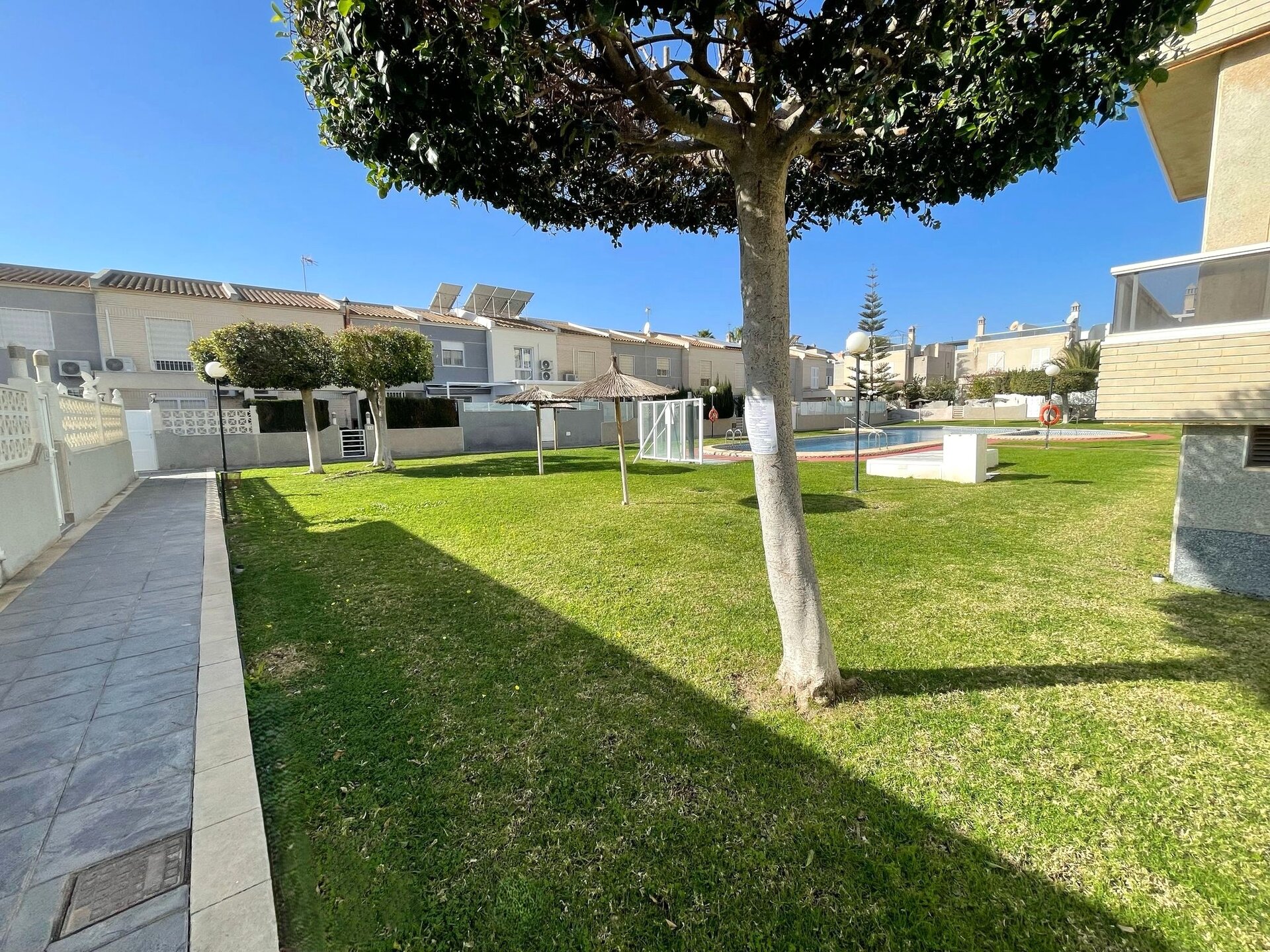 Mieszkanie na parterze z 3 Sypialniami w, Torrevieja - Image 13