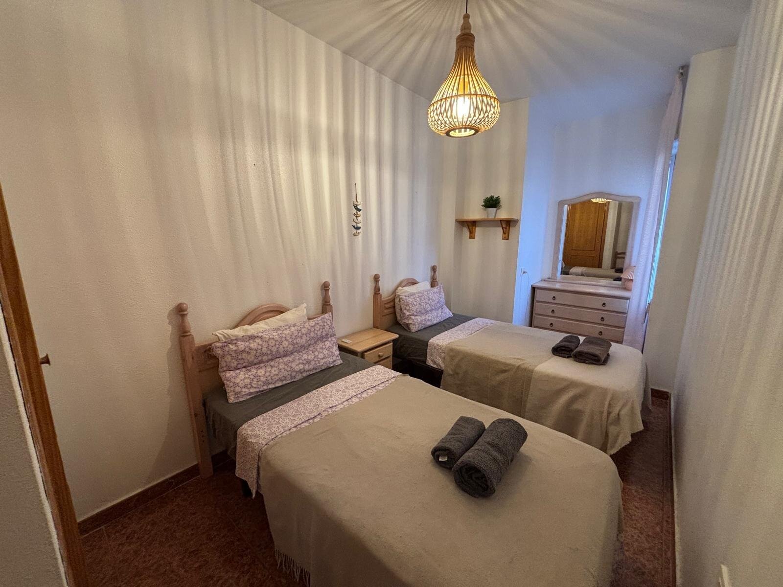 3-Bedroom Apartment in Playa del Cura, Torrevieja - Image 2