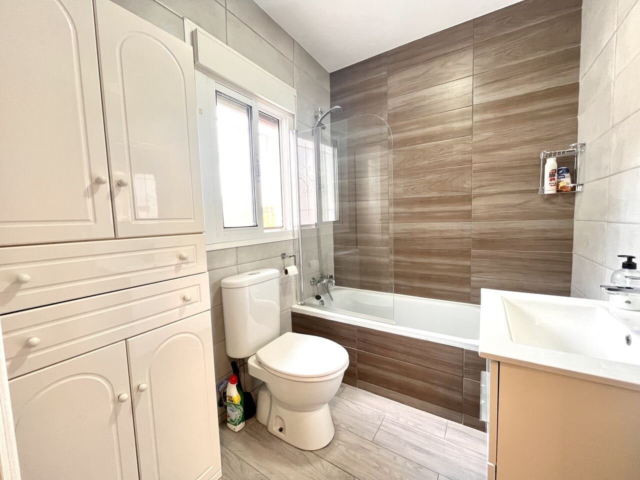 3-Bedroom Villa in Pinar de Campoverde, Pilar de la Horadada - Image 16
