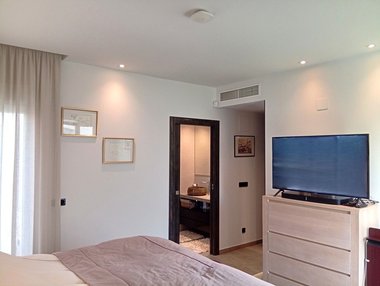 2-Bedroom Villa in Comunidad Valenciana, Algorfa - Image 19