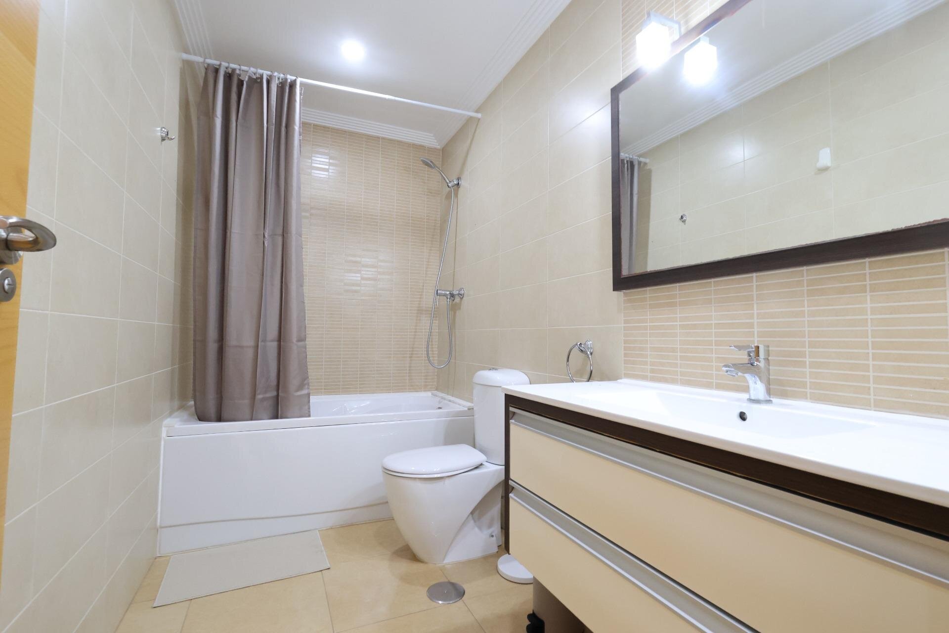 Apartamento de 2 Dormitorios en Lomas de Cabo Roig, Orihuela Costa - Image 11