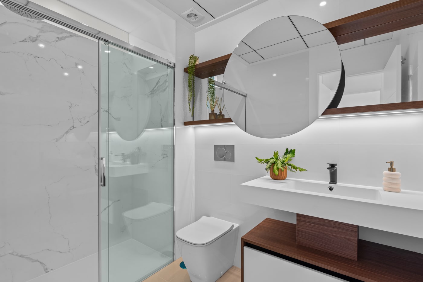 2-Bedroom Bungalow in Ciudad Quesada - Image 4