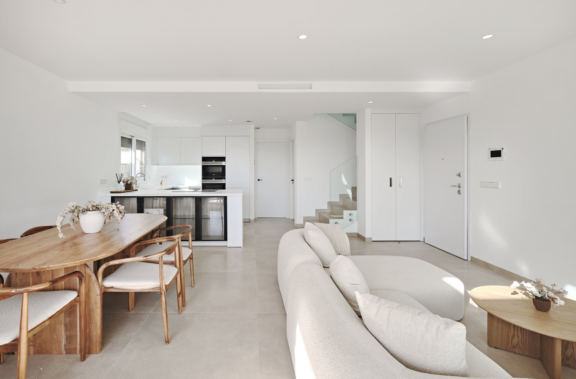 3-Bedroom Detached House in Orihuela Costa - Image 14