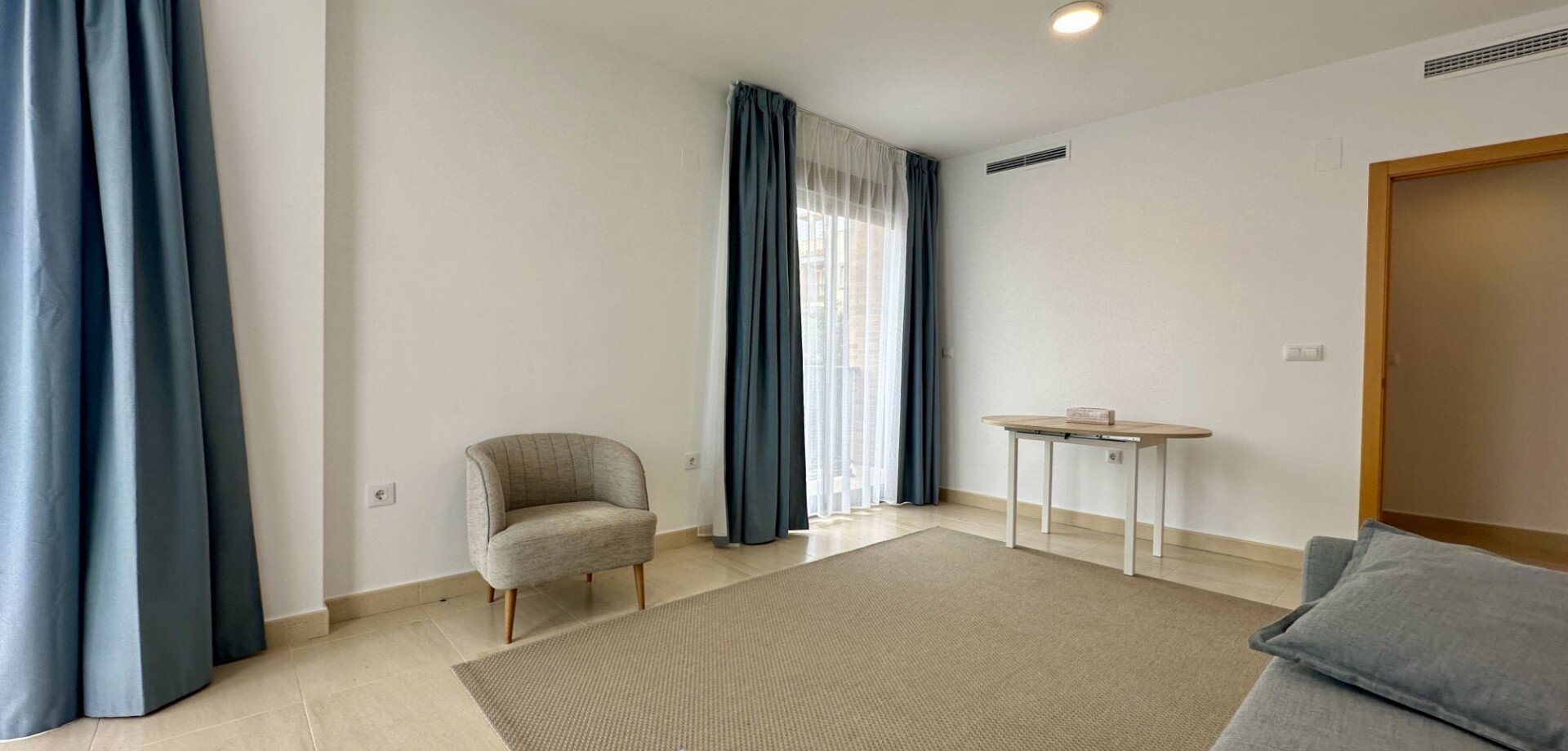 3-Bedroom Apartment in Pueblo 9, San Miguel de Salinas - Image 33