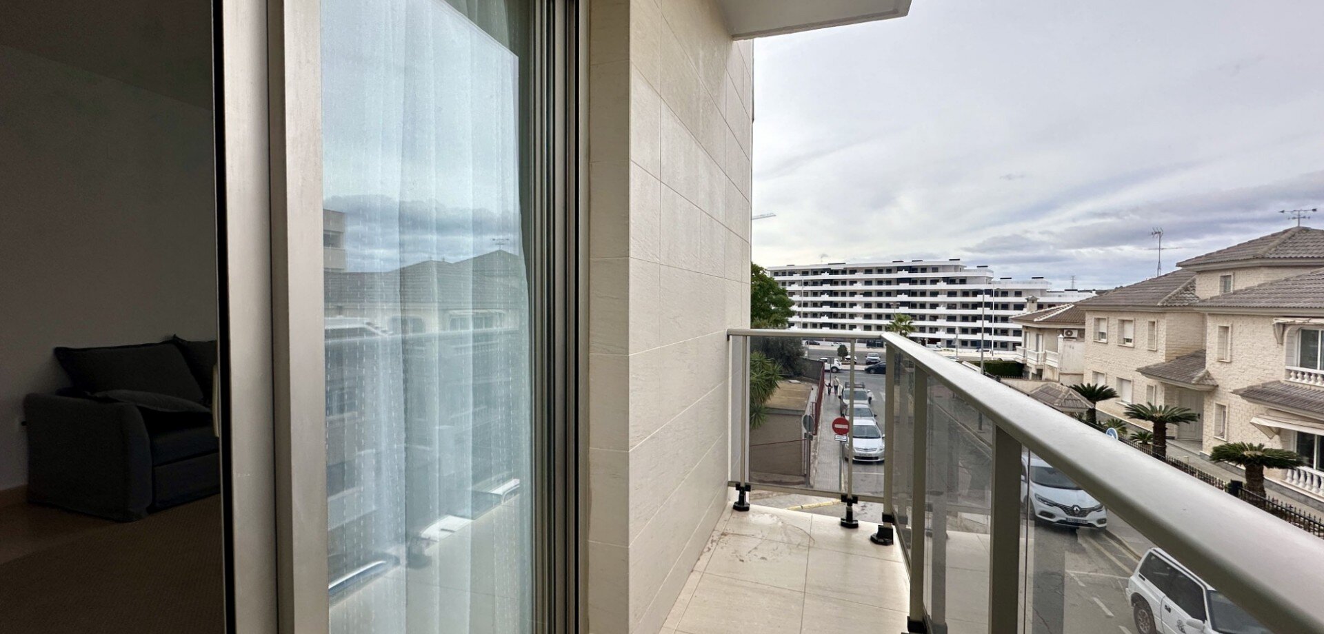 3-Bedroom Apartment in Pueblo 9, San Miguel de Salinas - Image 35