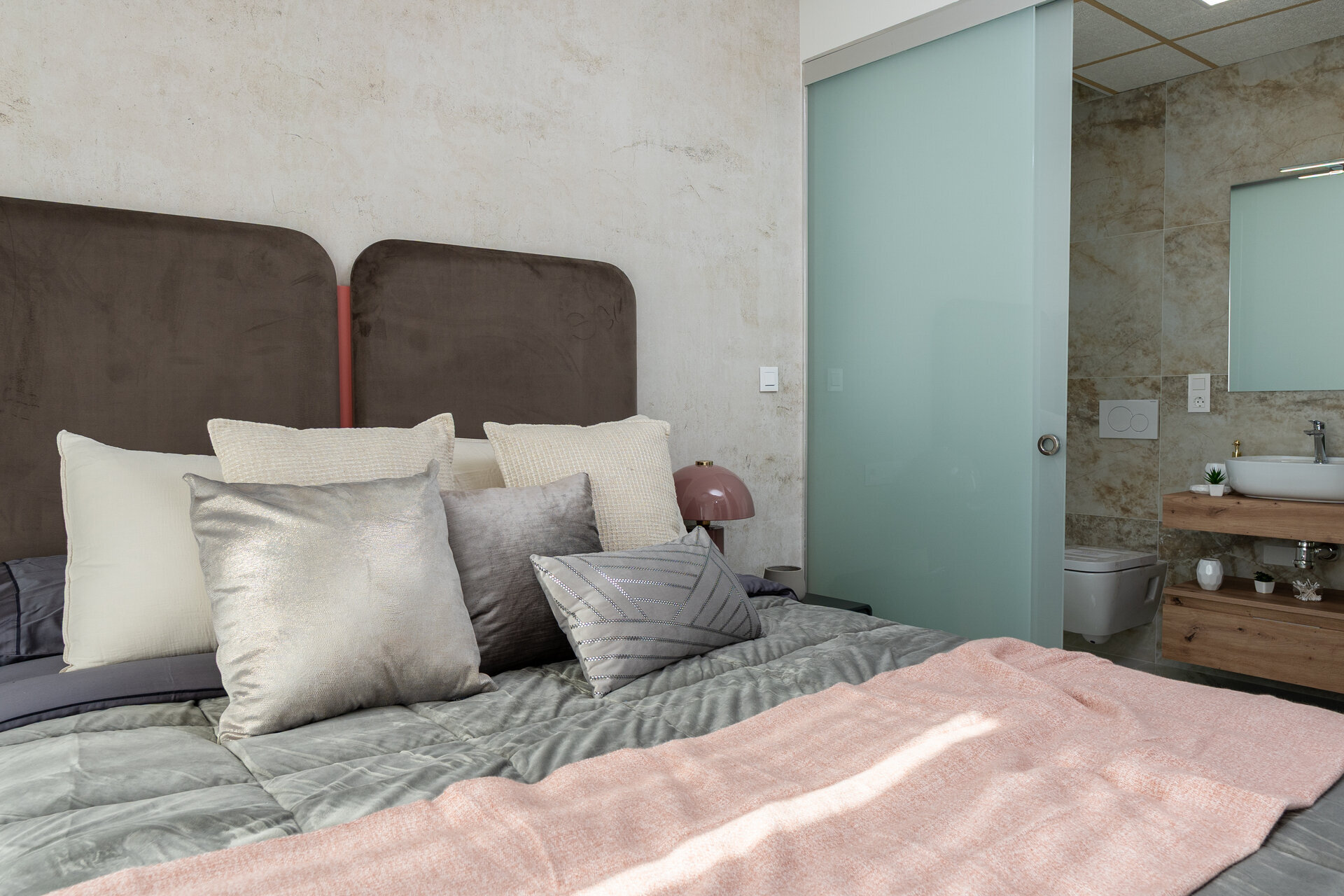 3-Bedroom Detached House in Ciudad Quesada - Image 3