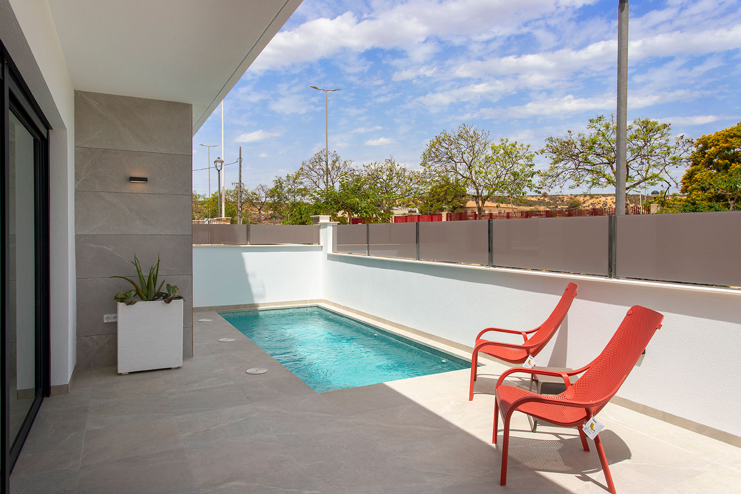 3-Bedroom Townhouse in Sucina - Image 10