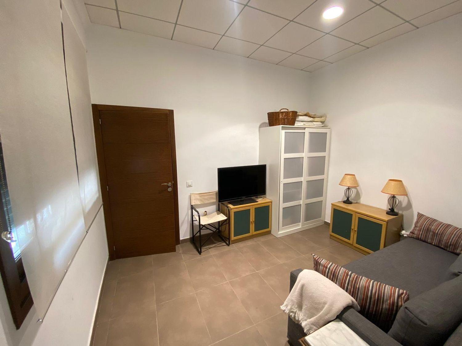 5-Bedroom Villa in Centro, Torrevieja - Image 34