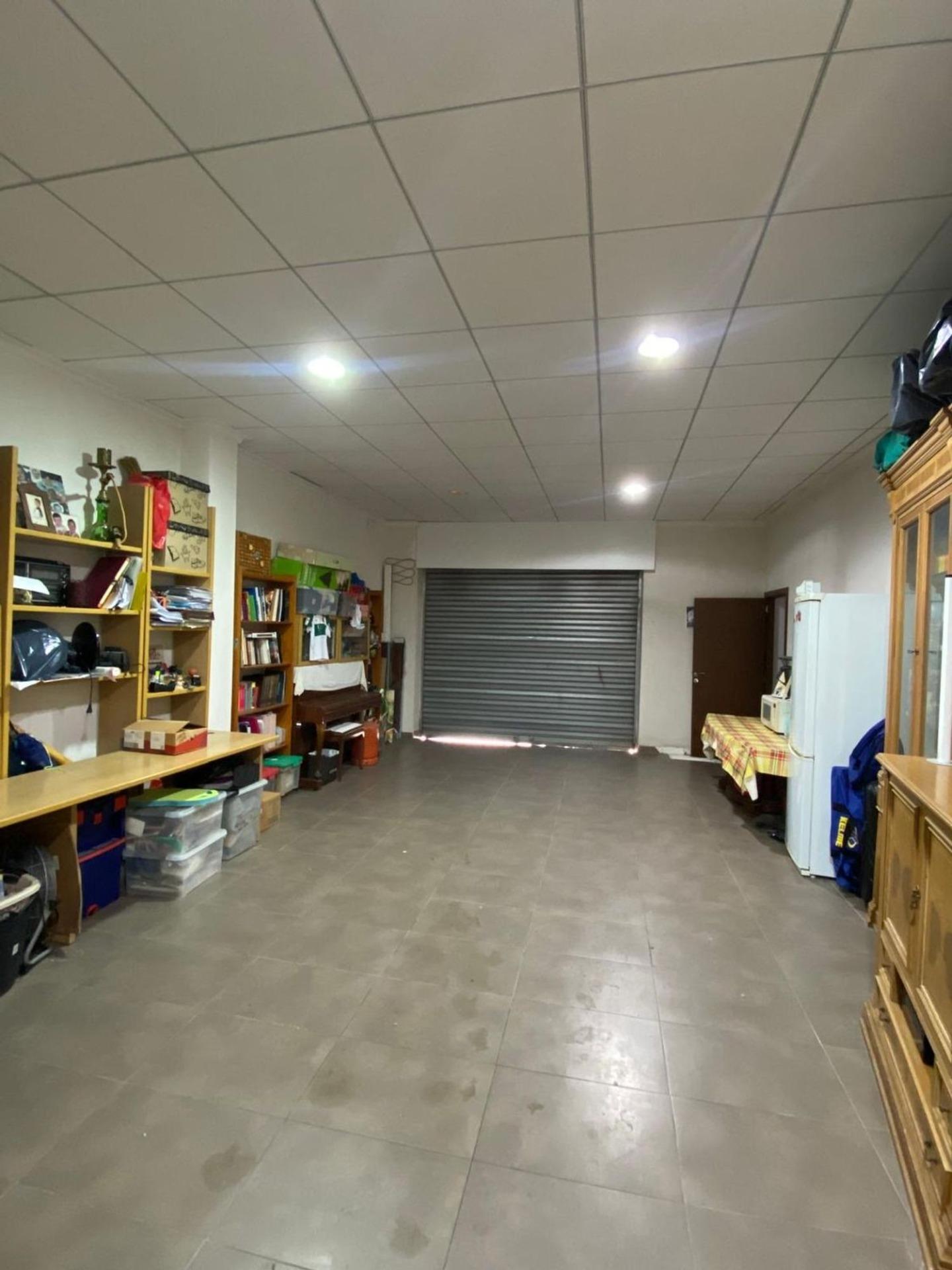 5-Bedroom Villa in Centro, Torrevieja - Image 37