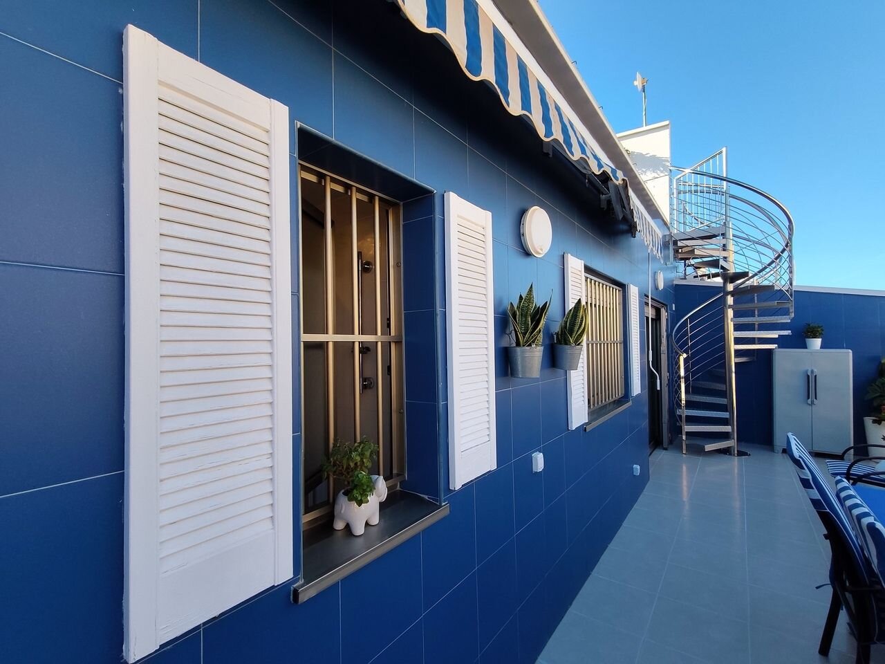 3-Bedroom Penthouse in Habaneras, Torrevieja - Image 12