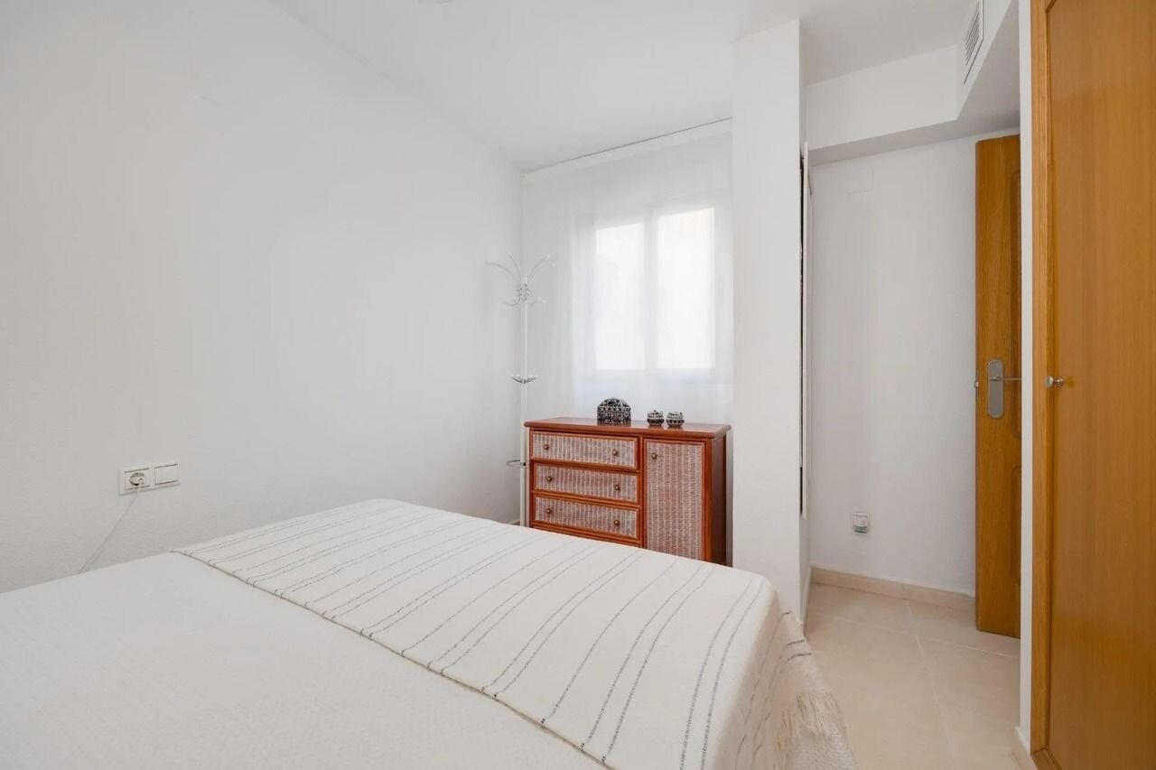 3-Bedroom Penthouse in Habaneras, Torrevieja - Image 26